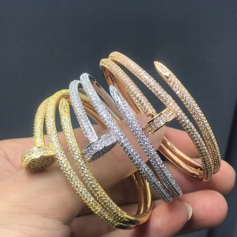 Thick Plating Head and Tail Diamond Bracelet