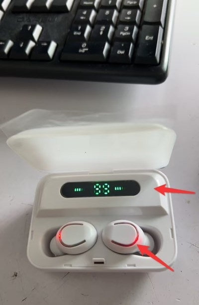 Multifunction waterproof earbuds Binaural Movement Power Bank Phone Support Earbuds