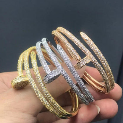 Thick Plating Head and Tail Diamond Bracelet