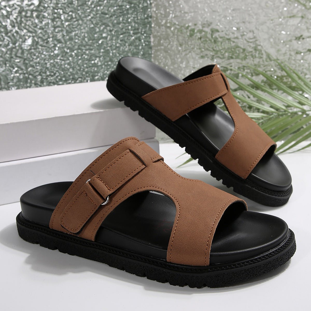 European and American Open - Toe Beach Sandals Large Size Rivet Buckle Strap Thick Sole Outdoor Wearing Slippers for Women - FashionTech