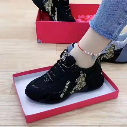 Unisex soft sole versatile, comfortable, breathable mesh, height increasing dad shoes for women - Tech Tready